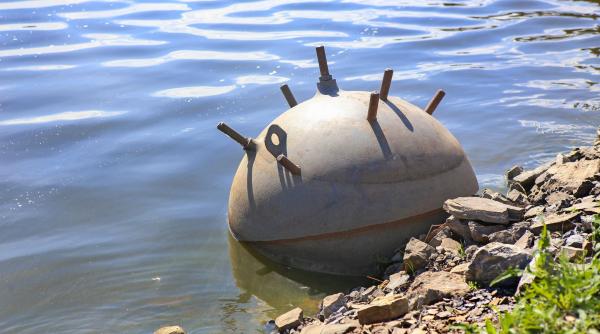 Bulgaria a atras atenţia cu privire la prezenţa unor mine marine care plutesc în derivă în Marea Neagră