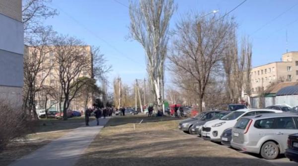 În regiunile ucrainene în care au preluat controlul, rușii au început să formeze noi administrații mixte constituite din militari și civili