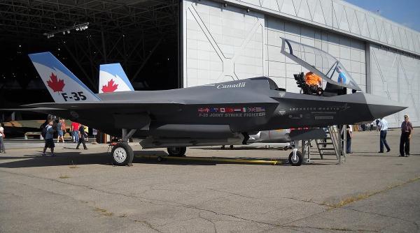 Canada a ales avionul de luptă F-35 pentru a înlocui CF-18 Hornet