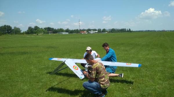 Dîncu anunță că România va avea „producții de drone și minisubmarine” în următorii maximum 3 ani