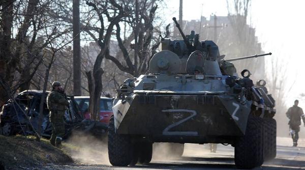 Serviciile militare de informaţii britanice: Mai multe unităţi militare ruseşti au fost nevoite să se întoarcă în Rusia şi Belarus 