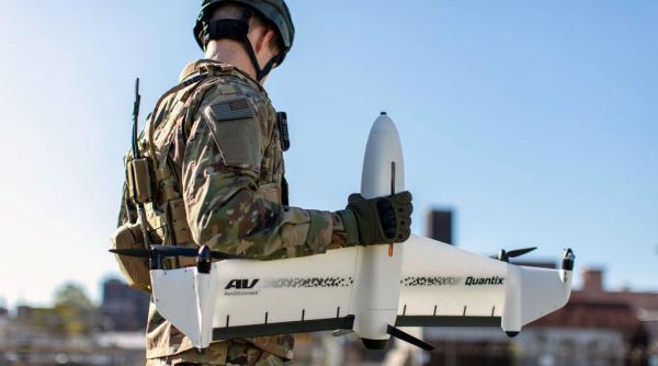 De la compania care produce dronele kamikaze Switchblade, Ucraina primeşte 100 de UAV-uri Quantix Recon