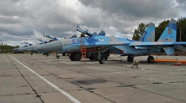 Pentagonul revine cu clarificări: Ucraina nu a primit alte avioane, ci piese de schimb pentru avioanele sale de luptă