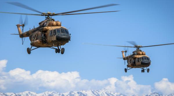 SUA donează Ucrainei elicoptere Mi-17 pe care le-a achiziționat din Rusia. Problema Moscovei? Transferul e ilegal