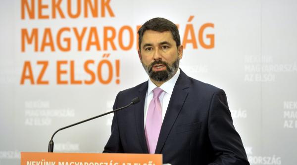 Europarlamentar ungar: Ungaria respinge setul de sancţiuni propus de U.E împotriva Rusiei în forma sa actuală