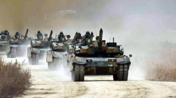 Pentru înlocuirea tancurile T-72 donate Ucrainei, Polonia ar vrea să achiziționeze K2 Black Panther și mai multe Leopard 2