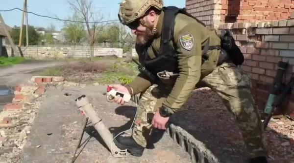 Soldații ucraineni prezintă noi imagini cu momentul utilizării dronelor kamikaze Switchblade