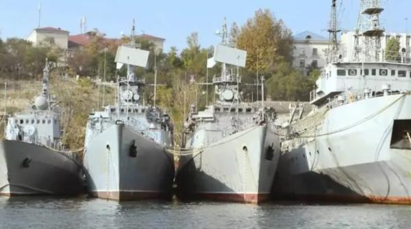 Rusia anunță că, după încheierea ostilităților din Ucraina, va distruge toate navele ucrainene capturate în 2014