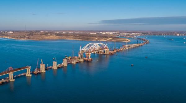 Ucraina a prezentat detalii ale construcției Podului Crimeei, lăsând impresia unei amenințări că va lovi structura construită de ruși