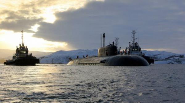 Două submarine nucleare ale Flotei ruse de Nord au lansat rachete de croazieră în Marea Barents (Video)