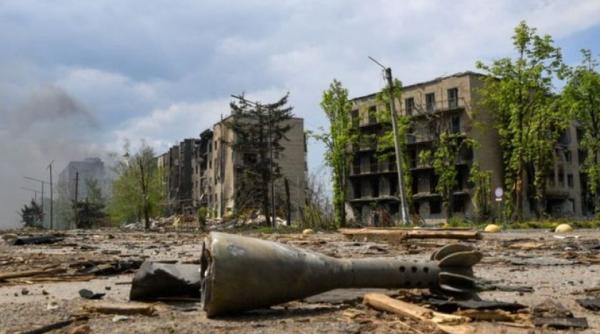 Forţele ruse de ocupaţie continuă bombardamentele asupra regiunii Lugansk: Alte două localităţi de lângă oraşele Lisiciansk şi Severodoneţk au fost ocupate