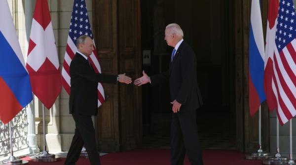 Putin nu-l va felicita pe Biden de 4 Iulie ca urmare a acțiunilor „neprietenoase” ale SUA