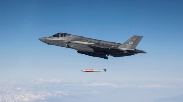 După ce va vinde României 32 de avioane F-16, Norvegia cumpără bombe smart StormBreaker pentru flota sa de F-35