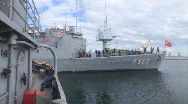 Turcia începe testele pe mare pentru tunul naval de 76 mm de producție indigenă