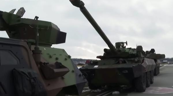 Un blindat francez care a executat trageri cu un tun de 105 mm a provocat un incendiu de vegetație în poligonul Babadag 