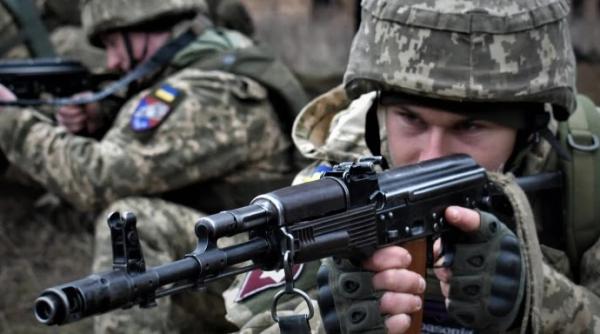 Danemarca va trimite instructori militari în Marea Britanie pentru a antrena soldaţi ucraineni