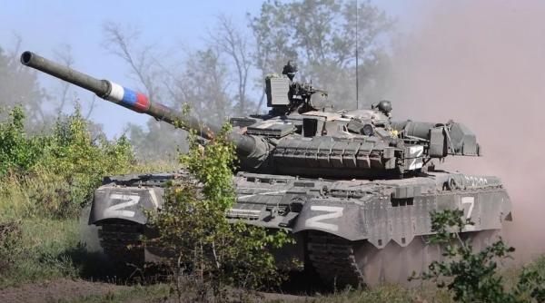 Cel mai mare inamic al armatei ruse rămâne corupţia. Unele tancuri ruseşti au primit elemente de blindaj reactiv doar pe hârtie