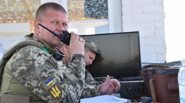 Şeful Statului Major al Armatei ucrainene: Trupele ruse efectuează aproximativ 700-800 de atacuri pe zi asupra pozițiilor noastre