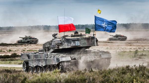 Atacurile din Crimeea și punctele cheie de pe Flancul NATO: Polonia și România | Generalul Mircea Mîndrescu, la Obiectiv EuroAtlantic la DefenseRomania