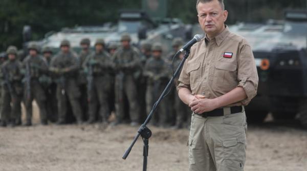 Mariusz Blaszczak: Accelerarea modernizării forţelor armate poloneze, singurul răspuns corect la atacul barbar al Rusiei asupra Ucrainei