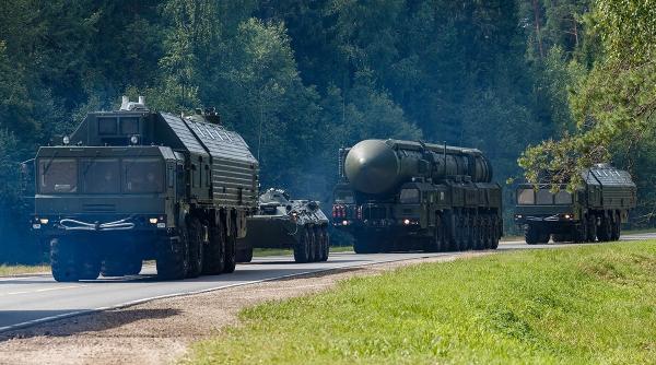 Armata germană se teme că Rusia e subestimată. Bundeswehr-ul susține că Armata rusă poate deschide un nou front