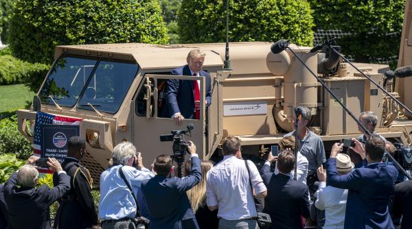 Trump, amenințări voalate cu revolta socială, dacă nu va fi lăsat să candideze. ”Ar fi probleme pe care poate nu le-am mai văzut până acum”