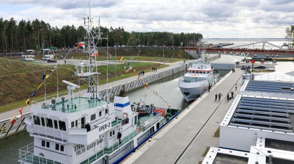 Polonia a inaugurat un canal către Marea Baltică și va evita astfel apele teritoriale rusești