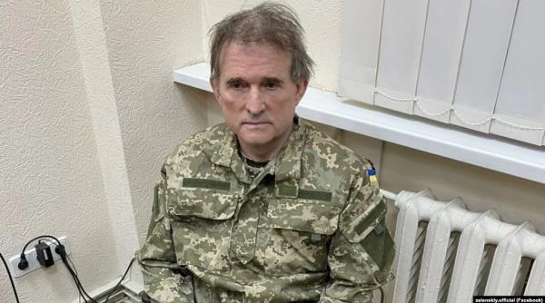 Schimb de prizonieri. Medvedciuk, valoros pentru Kremlin: Ajunge în Rusia în schimbul a 215 prizonieri ucraineni, printre care și lideri ai Regimentului Azov