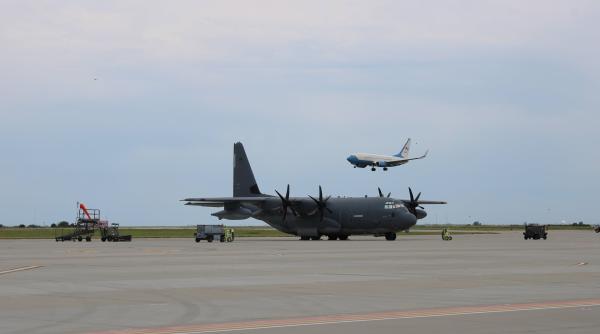 Guvernul român a aprobat programul modernizării aeroportului Mihail Kogălniceanu - punct strategic civil și NATO