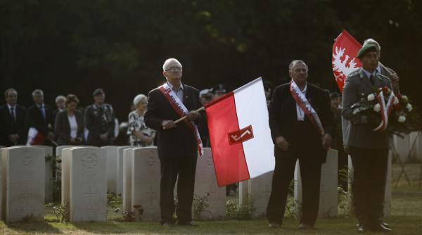 Germania încearcă să dezamorseze tensiunile cu Polonia privind despăgubirile de război