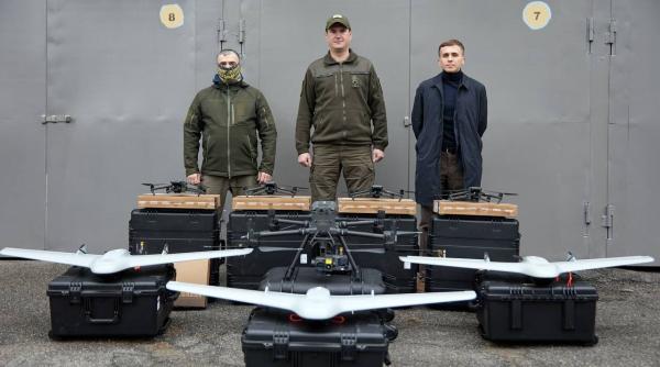 Proiectul „Army of Drones” | Ministrul digitalizării din Ucraina a venit în sprijinul armatei - a strâns fonduri pentru achiziţia a 1000 de drone de mici dimensiuni