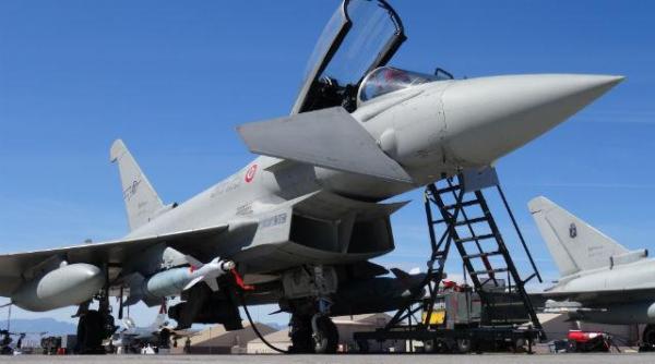 De la Eurofighter, la baterii. UE nu vrea să fie dependentă de China și să folosească cipuri de la frigidere în echipamente militare precum Rusia