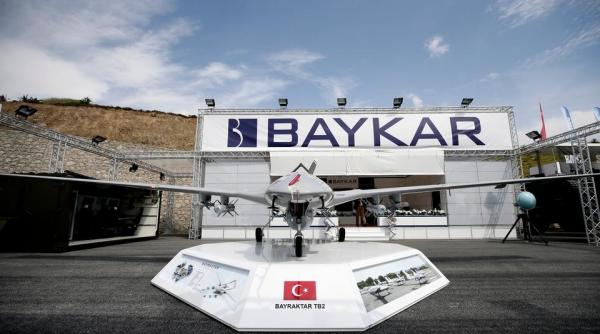 Vasile Dîncu: România ar putea cumpăra drone Bayraktar, dar este interesată şi de sistemul Iron Dome cu care se apără Israelul