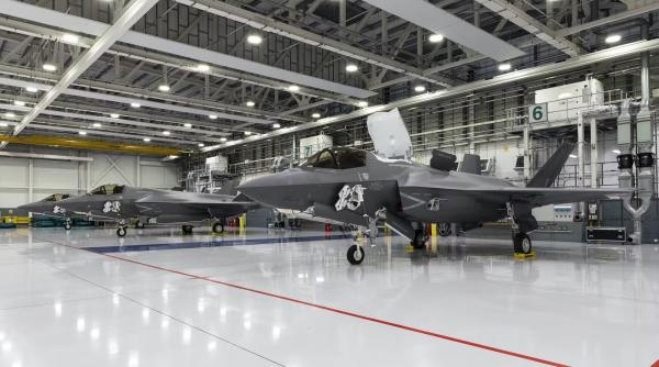 Fără niciun avion Gripen E/F vândut în ultimii 8 ani, suedezii de la Saab îşi pierd şi vechii clienţi. Cehia a ignorat total oferta lor, alegând F-35