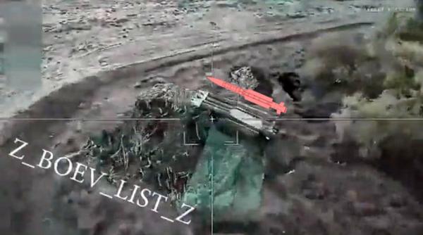 Militarii ucraineni i-au păcălit din nou pe ruşi (Foto/Video). După celebrele HIMARS din lemn a venit şi rândul unui sistem Buk pe post de momeală