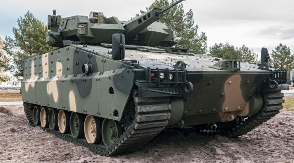 Polonia se pregăteşte să semneze un alt contract de achiziţie cu Coreea de Sud? Armata poloneză testează vehiculul de luptă AS21 Redback