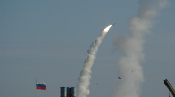 O rachetă rusească a căzut pe teritoriul R. Moldova, după ce a fost interceptată de apărarea antiaeriană ucraineană