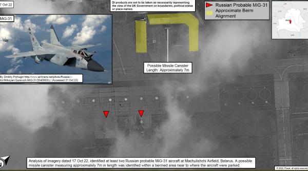 Rusia a adus, probabil, rachete hipersonice Kinzhal în Belarus. Imagini din satelit cu interceptoarele MiG-31K și containerele speciale