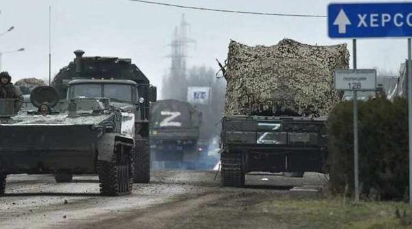 Bătălia pentru Herson nu s-a încheiat, dar tactica Forțelor Armate Ucrainene a dat rezultate: Ruşii sunt forţaţi să-şi apere retragerea pe malul estic al Niprului
