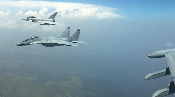 În aşteptarea primelor avioane F-16, Bulgaria este tot mai aproape să închirieze avioane de luptă: Este nevoie urgent de un înlocuitor pentru Mig-29