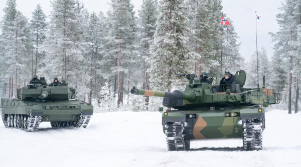 Leopard 2A7 sau K2? Controverse în Norvegia privind achiziția de noi tancuri. Blindatele coreene sunt și pe lista scurtă a României