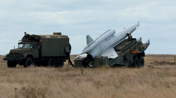 Ucraina a folosit drone modificate Tu-141 Stryj pentru loviturile de la aeroporturile Engels și Diaghilev