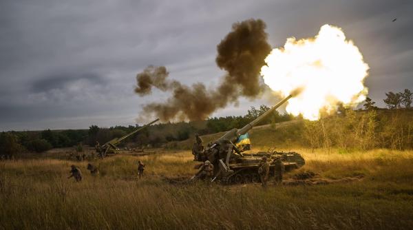 Luptele dure continuă în Bahmut / Odesa a rămas fără electricitate după atacul Rusiei de vineri spre sâmbătă