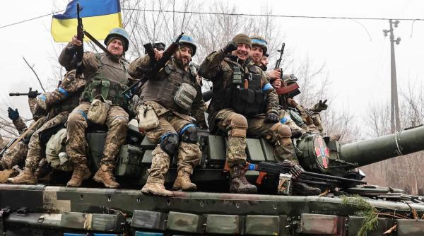 Crăciunul pe front în stil ucrainean: Trei zile negre pentru Rusia „a doua armată a lumii” înainte de invadarea Ucrainei