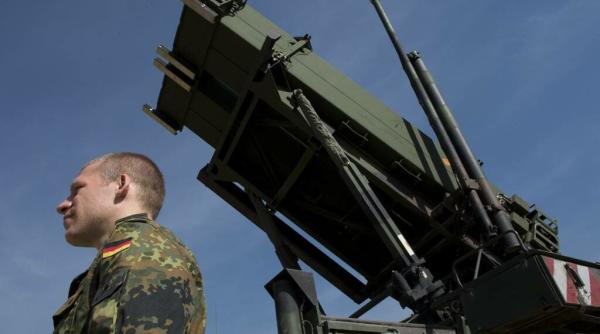 După o discuţie cu SUA, Germania oferă Ucrainei o baterie a sistemului antirachetă Patriot și vehicule de luptă Marder