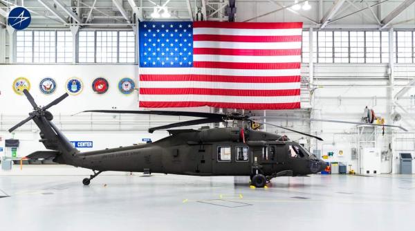 Legendarele Black Hawk ale Lockhhed Martin au atins borna 5.000. Un UH-60M pentru Armata SUA, elicopterul care a bifat cifra istorică