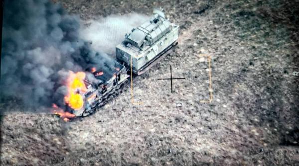 Primul sistem Tor-M2DT în versiunea arctică pe care îl pierde Rusia (Video). Gen. Grecu: Lovitura - aplicată de un proiectil ghidat Excalibur