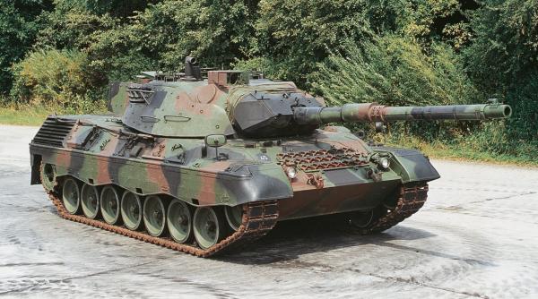 Leopard 1 nu ar putea face față decât unui T-55 și T-62. Tancul - scos din producție în 1984, dar în situație limită poate ajuta Ucraina