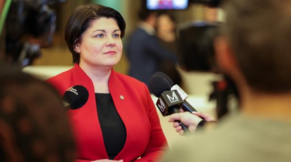 R. Moldova pregătește ”garnitura de urgență”: Secretarul general al ”CSAT” Dorin Recean propus ca premier / Premierul Gavriliţa a demisionat astăzi