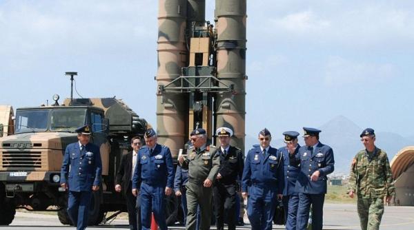 Grecia nu va transfera Ucrainei sistemele de rachete S-300, pe care le consideră necesare pentru apărarea împotriva amenințării turcești